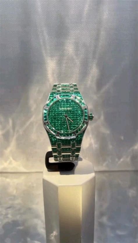 emerald audemars piguet|Audemars Piguet original.